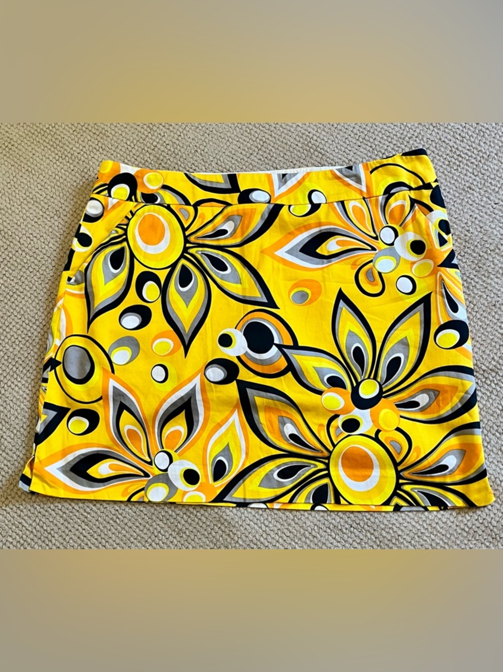 Loudmouth Ladies Vibrant Yellow Floral Cotton Blend Golf Skort Skirt with Shorts
